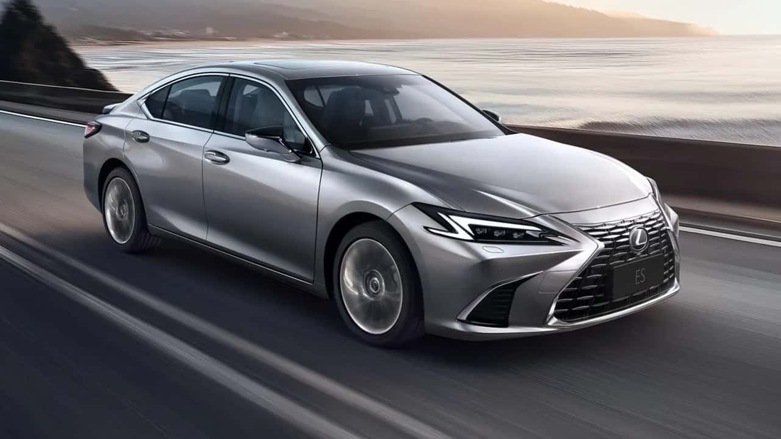 2026 Lexus ES: The JDM Executive Challenging the German Establishment